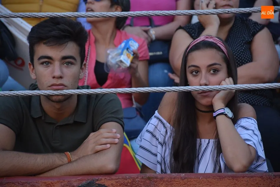 Foto 3 - Los ni&ntilde;os arropan a Juventud Taurina en el ruedo de La Glorieta&nbsp;  