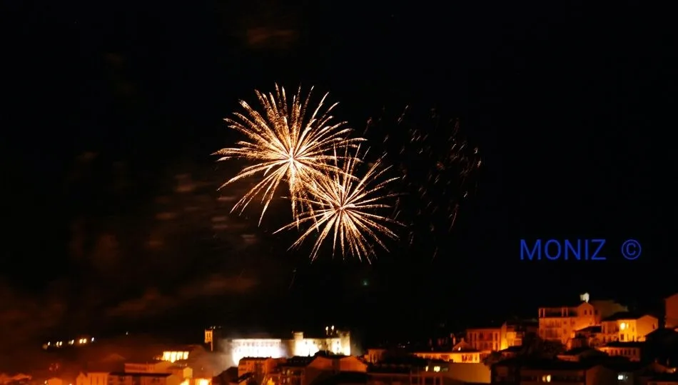 Fuegos artificiales / FOTOS: MANUEL ÁLVAREZ-MONTESERÍN