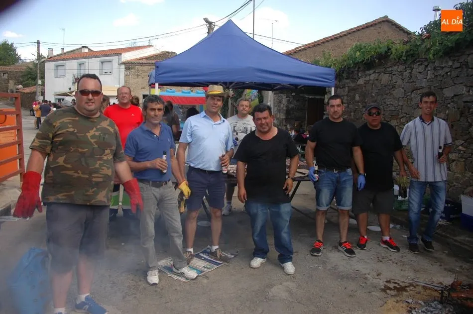 Foto 4 - Buena parrillada en Villares de Yeltes para finalizar las fiestas  