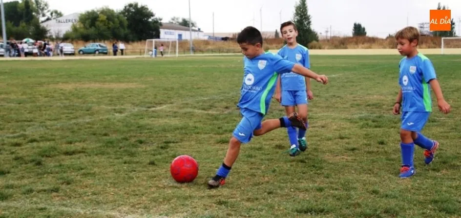 El fútbol ha regresado una temporada más en Alba de Tormes