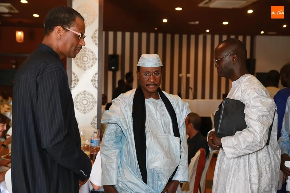 Foto 3 - La comunidad senegalesa se vuelca con su l&iacute;der espiritual, Serigne Mame