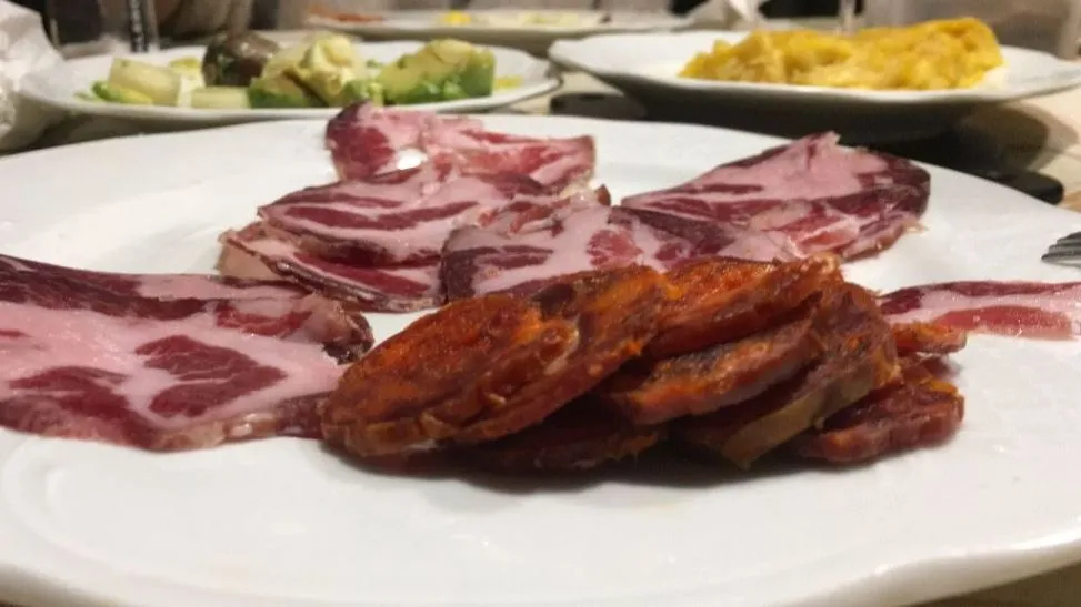 Foto 5 - Cerdos y Rosas, el packaging premiado en Nueva York de los hermanos Monje