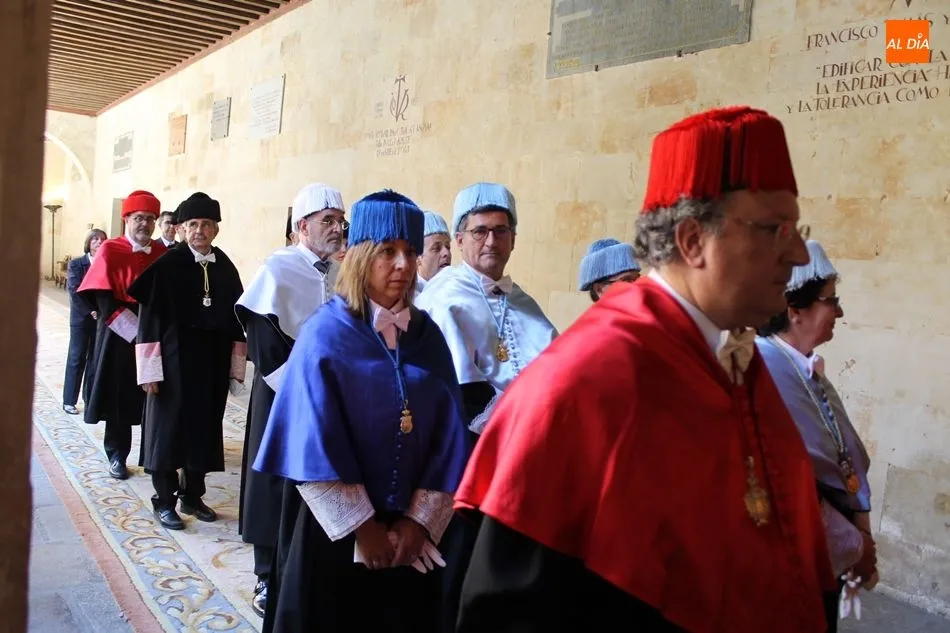Foto 9 - &ldquo;El VIII Centenario es la ocasi&oacute;n para reafirmar los valores que representa la Universidad de...