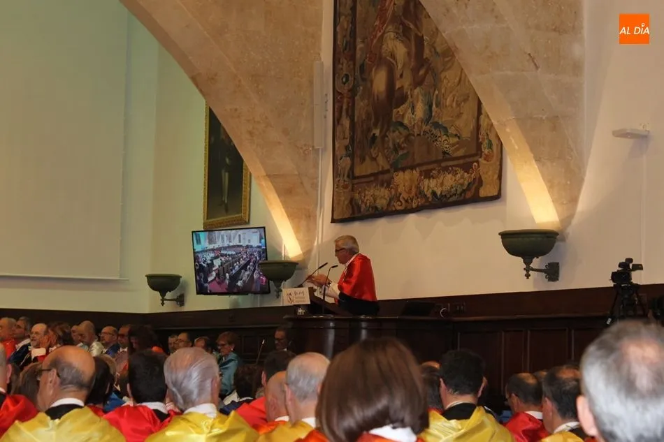 Foto 5 - &ldquo;El VIII Centenario es la ocasi&oacute;n para reafirmar los valores que representa la Universidad de...