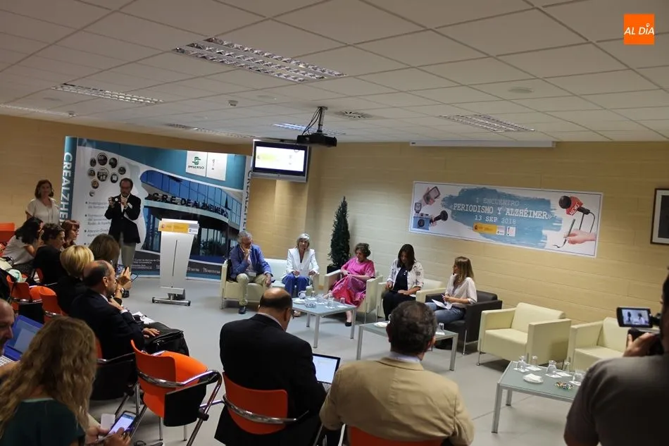Foto 2 - El periodismo espa&ntilde;ol se compromete a minimizar la estigmatizaci&oacute;n del Alzheimer