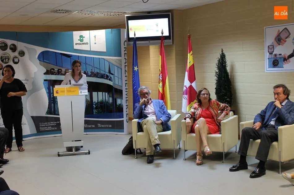 Foto 8 - El periodismo espa&ntilde;ol se compromete a minimizar la estigmatizaci&oacute;n del Alzheimer
