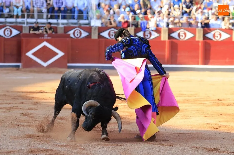 Foto 2 - &lsquo;Liricoso&rsquo;, de Montalvo, indultado por Antonio Ferrera  