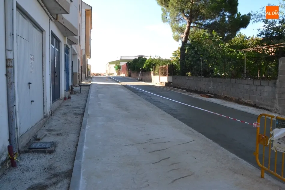 Foto 3 - As&iacute; marchan las obras de urbanizaci&oacute;n de la calle Fernando II  