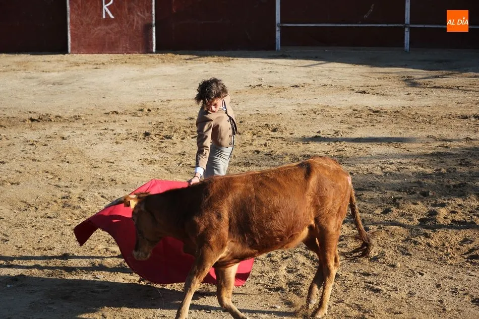 Foto 11 - Entretenida tarde taurina en Barruecopardo con una tienta de vacas de Hermanos S&aacute;nchez Gil  