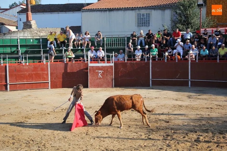 Foto 9 - Entretenida tarde taurina en Barruecopardo con una tienta de vacas de Hermanos S&aacute;nchez Gil  