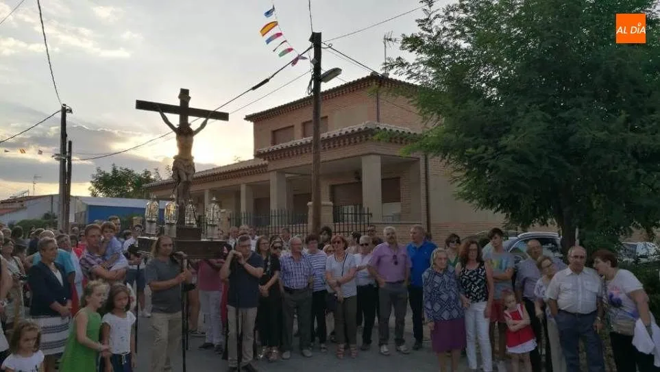 Foto 10 - Anaya de Alba, con el Cristo del Amparo