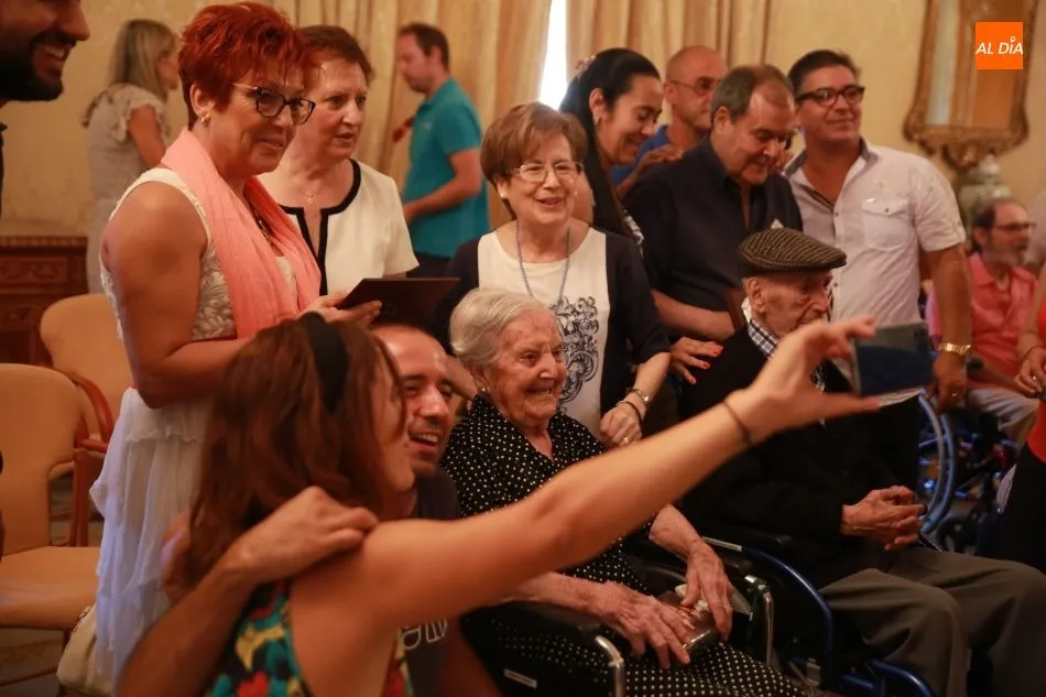 Foto 5 - Emotivo homenaje del Ayuntamiento a cuatro personas centenarias