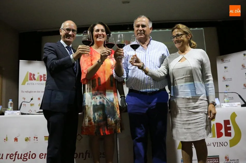 Foto 3 - La Ruta del Vino Arribes nace con todas las bendiciones