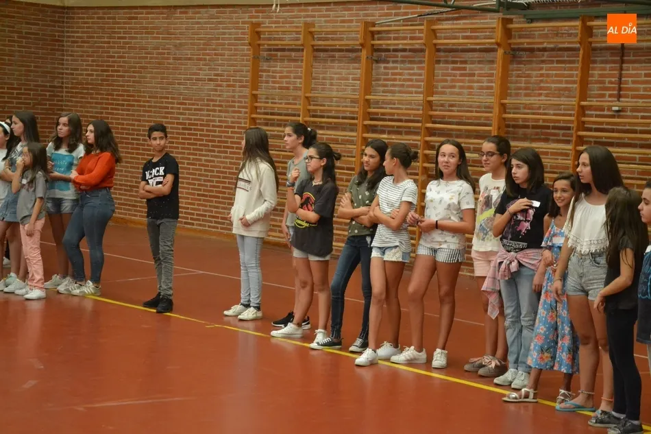 Foto 4 - Primer d&iacute;a &lsquo;de clase&rsquo; para la masiva nueva promoci&oacute;n de 1&ordm; de la ESO del Fray Diego  