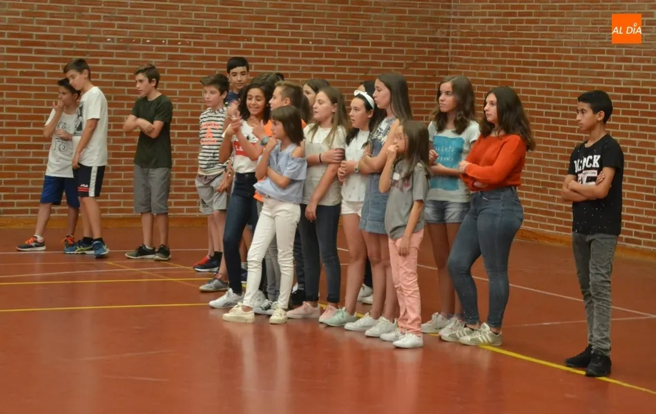 Foto 5 - Primer d&iacute;a &lsquo;de clase&rsquo; para la masiva nueva promoci&oacute;n de 1&ordm; de la ESO del Fray Diego  