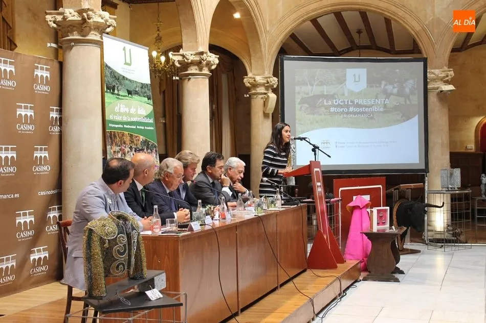 Foto 3 - La Uni&oacute;n de Criadores de Toros de Lidia promociona los valores socio-medioambientales de la raza...