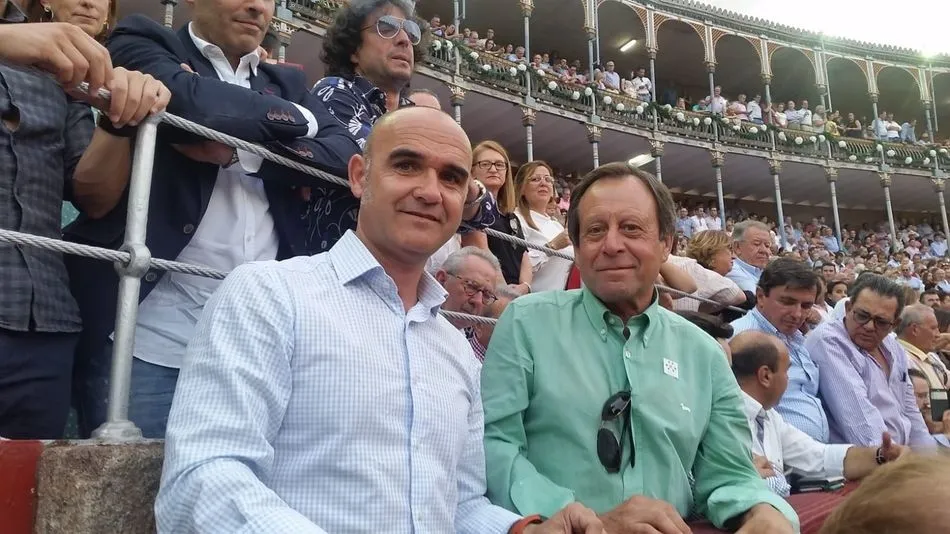 Juan Luis Martín Sevillano ha estado acompañado en La Glorieta por Óscar Martín González