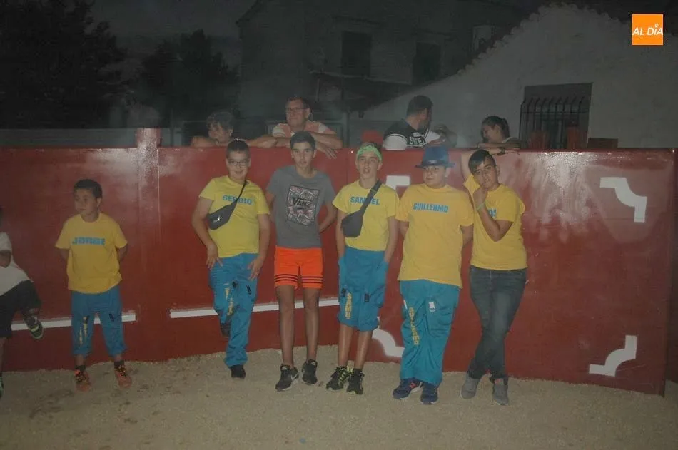 Foto 3 - Los juegos de humor amarillo ponen la guinda divertida al d&iacute;a del Cristo en Ba&ntilde;ob&aacute;rez  