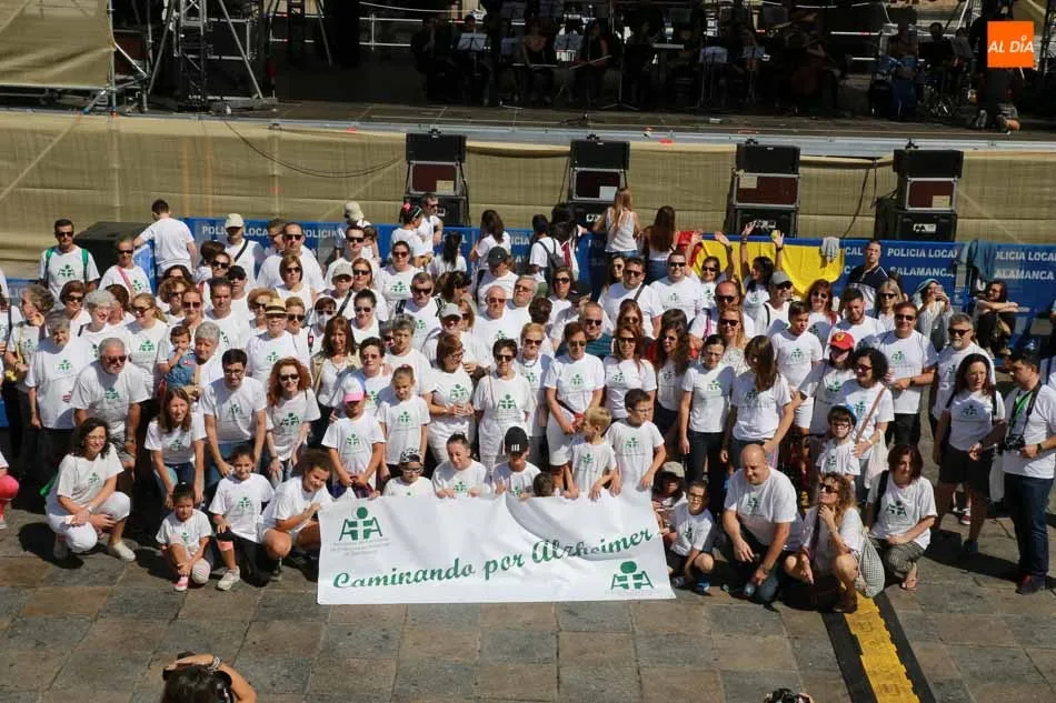 Foto 5 - AFA Salamanca celebra su 30 aniversario con una marcha para sensibilizar sobre el Alzheimer