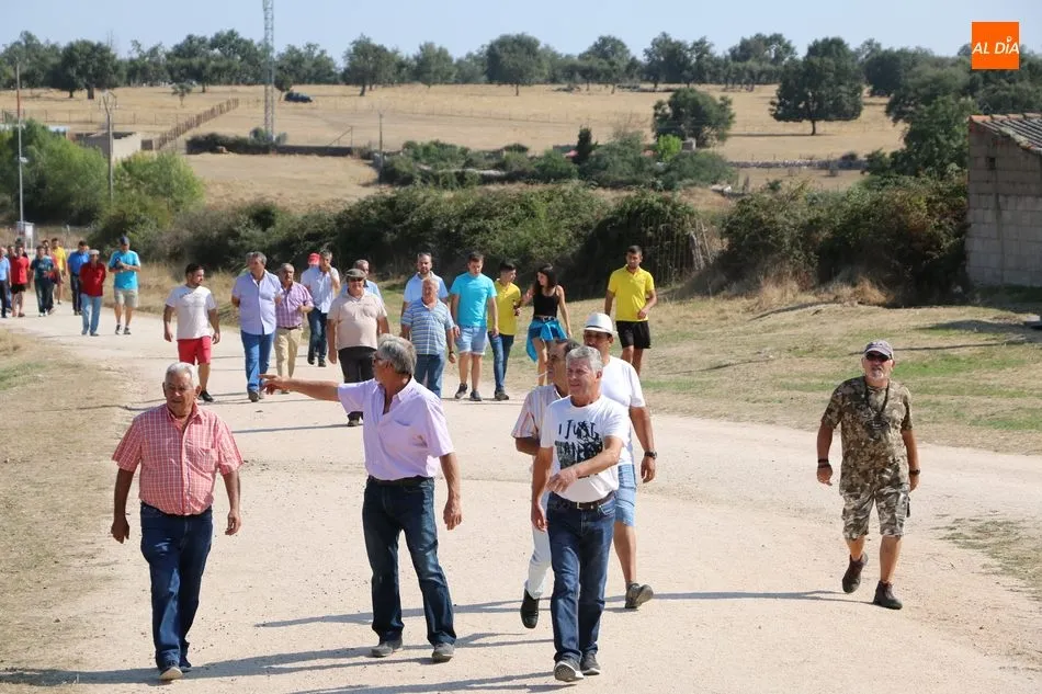 Foto 11 - Bonito encierro a caballo en Ba&ntilde;ob&aacute;rez con erales de Mart&iacute;n Cilleros  
