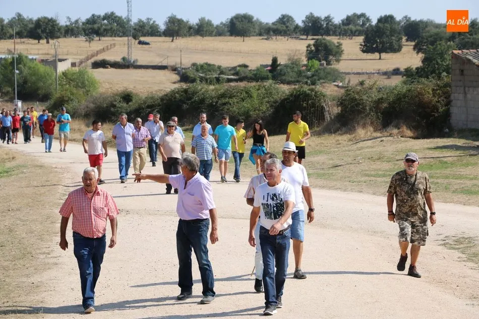 Foto 7 - Bonito encierro a caballo en Ba&ntilde;ob&aacute;rez con erales de Mart&iacute;n Cilleros  