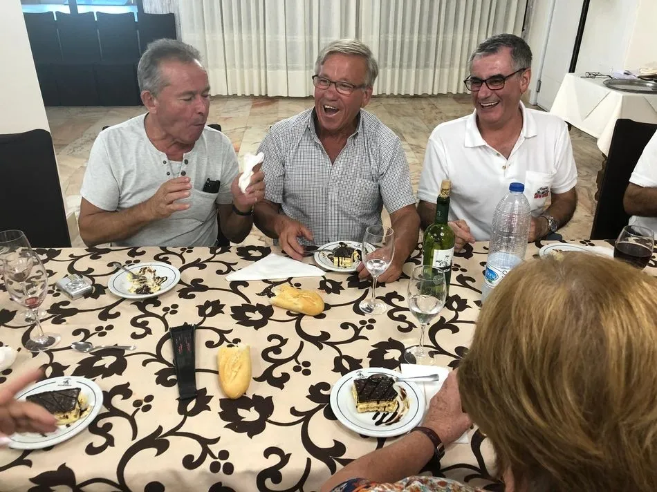 Foto 6 - La VII Concentraci&oacute;n Nacional &lsquo;Motores Atr&aacute;s&rsquo; visita Vitigudino  