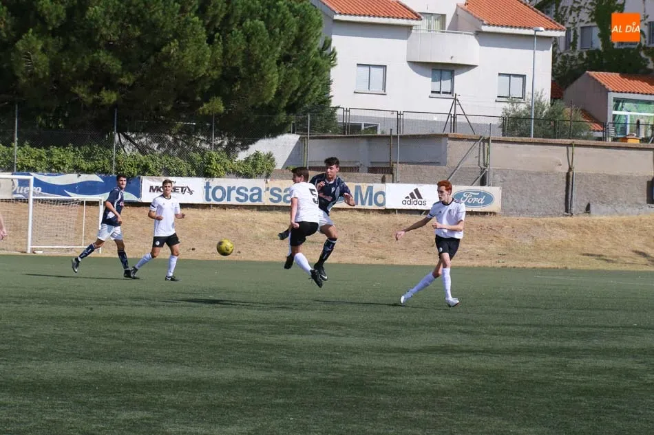 Foto 9 - Derrota del Helm&aacute;ntico en la Regional Juvenil y empate del Infantil del Santa Marta