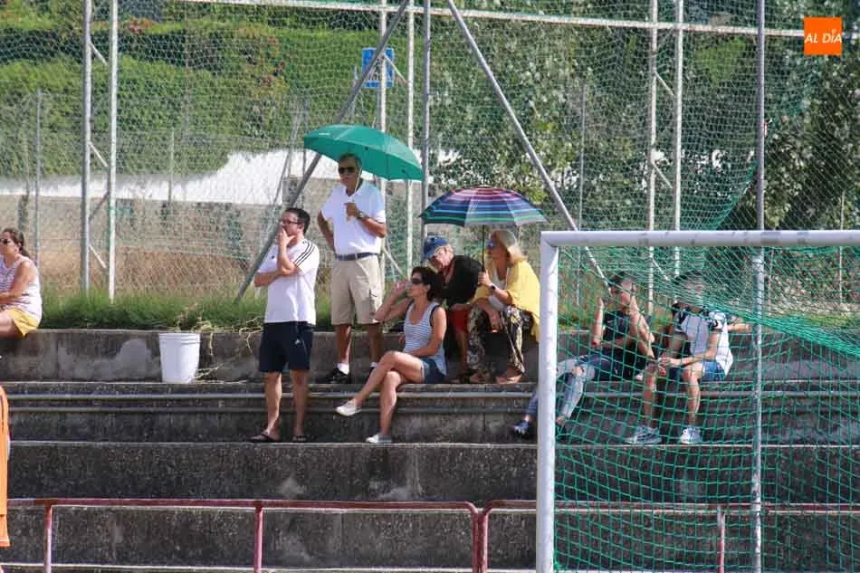 Foto 3 - Derrota del Helm&aacute;ntico en la Regional Juvenil y empate del Infantil del Santa Marta