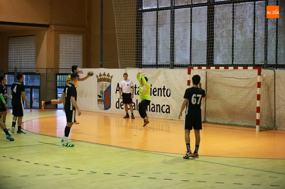 Foto 3 - El Sanal&oacute;n supera al Delicias (27-22) en otro fin de semana de Ferias con m&uacute;ltiples actividades