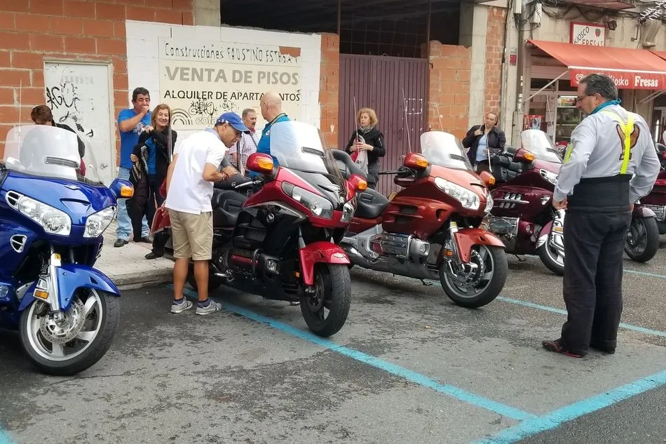 Foto 4 - M&aacute;s de 35 motocicletas participan en la 80&ordf; Concentraci&oacute;n Nacional celebrada en B&eacute;jar  