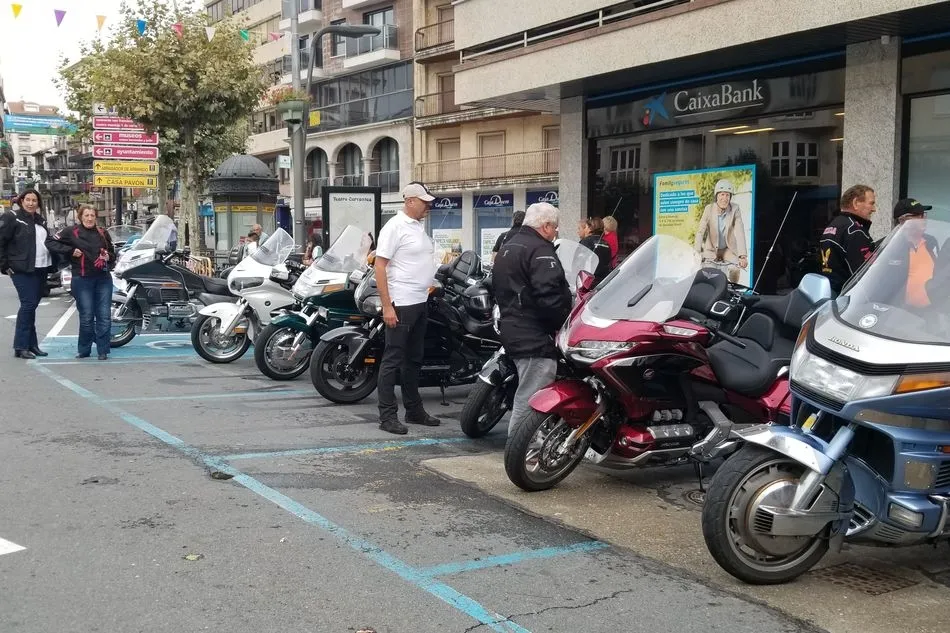 Foto 3 - M&aacute;s de 35 motocicletas participan en la 80&ordf; Concentraci&oacute;n Nacional celebrada en B&eacute;jar  