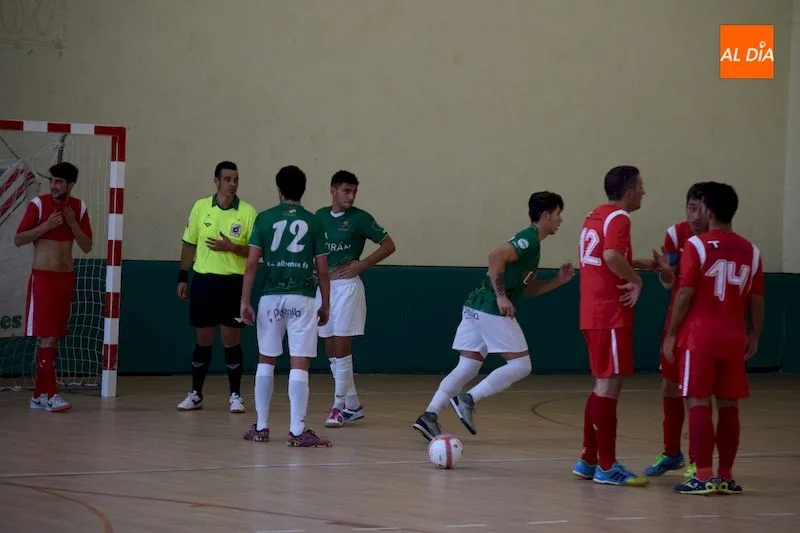 Foto 5 - El Piensos Dur&aacute;n Albense paga sus errores ante el Pizarras Los 3 Cu&ntilde;ados (1-3)