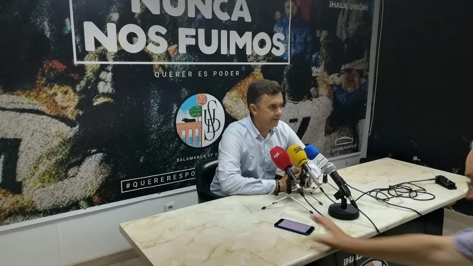Campos, durante su comparecencia en rueda de prensa. www.salamancacfuds.com
