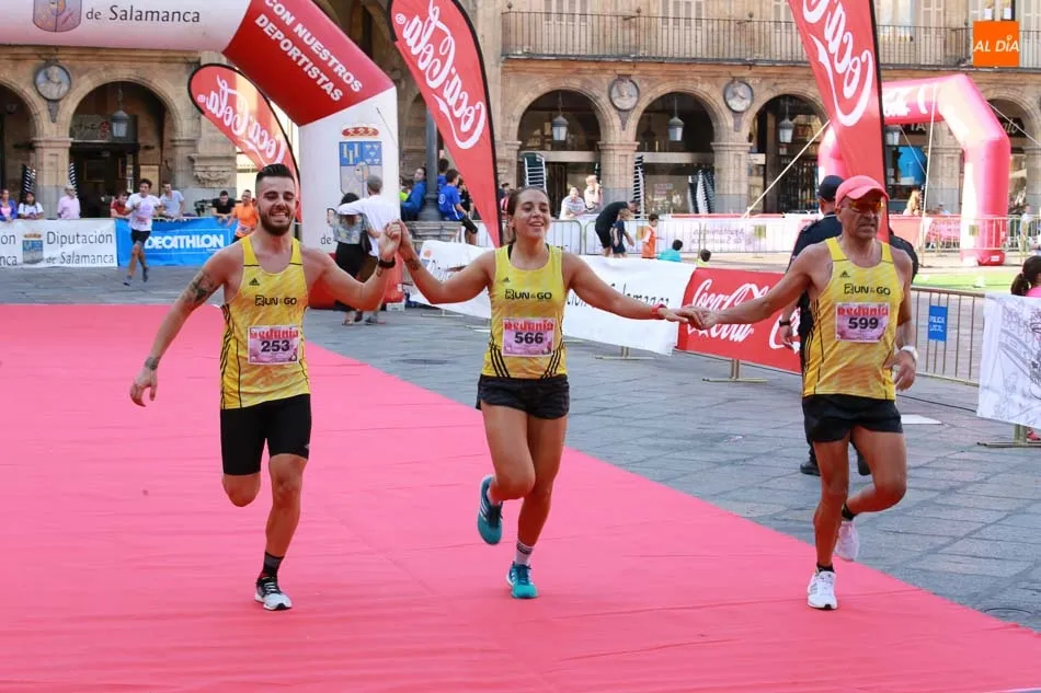 Foto 8 - Salamanca visibiliza un a&ntilde;o m&aacute;s la Violencia de G&eacute;nero con una carrera muy participativa