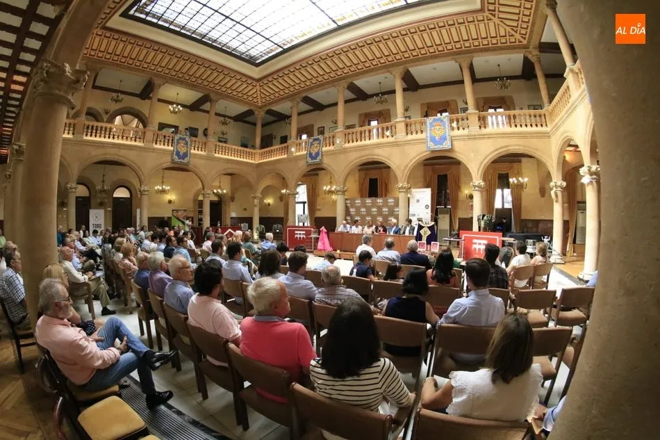 Foto 2 - &lsquo;Los Aperitivos Taurinos del Casino&rsquo; bajan el tel&oacute;n con otro lleno de p&uacute;blico