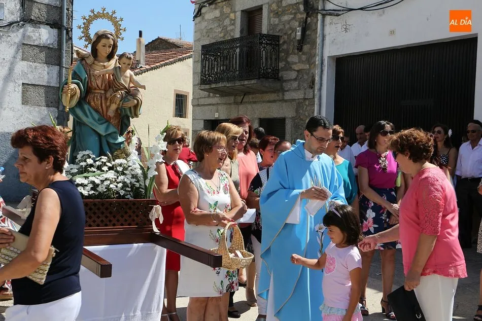 Foto 3 - Los festejos llegan a su final con el homenaje a la Virgen de la Misericordia