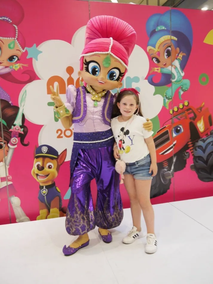 Foto 7 - Divertida visita en El Tormes de personajes Shimmer&Shine y de la Patrulla Canina