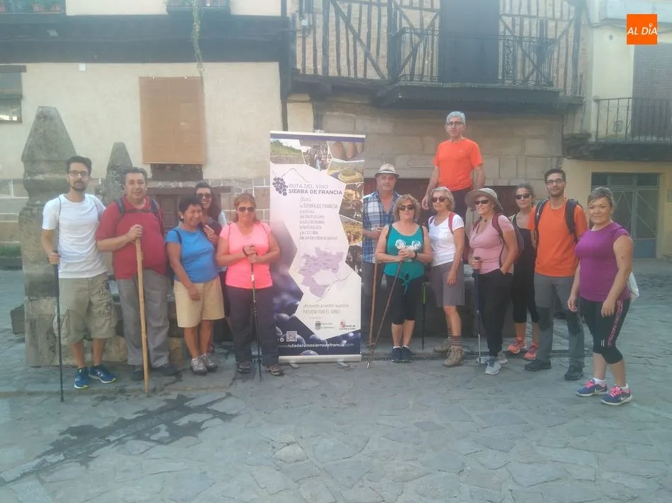 Foto 3 - San Mart&iacute;n del Casta&ntilde;ar acoge el regreso de las actividades de la Ruta del Vino