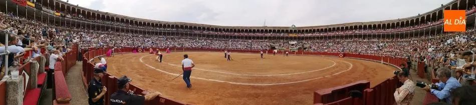 Foto 5 - Triunfo rotundo de Roca Rey y un gran toro de Garcigrande