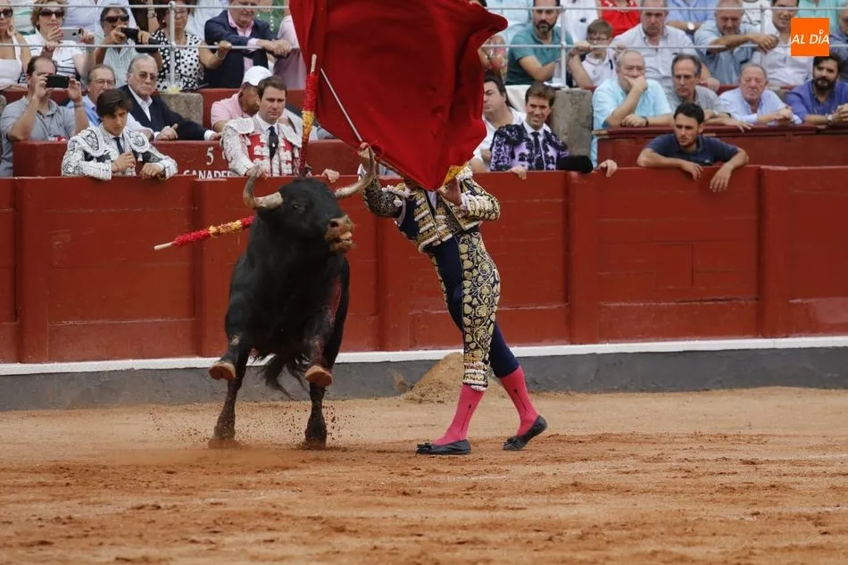 Foto 10 - Triunfo rotundo de Roca Rey y un gran toro de Garcigrande