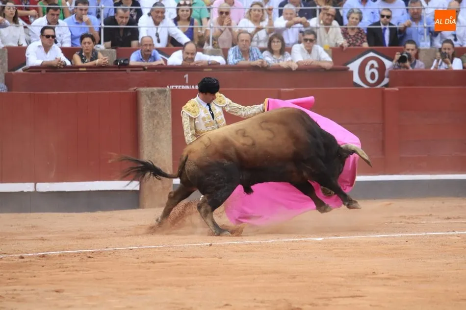 Foto 4 - Triunfo rotundo de Roca Rey y un gran toro de Garcigrande