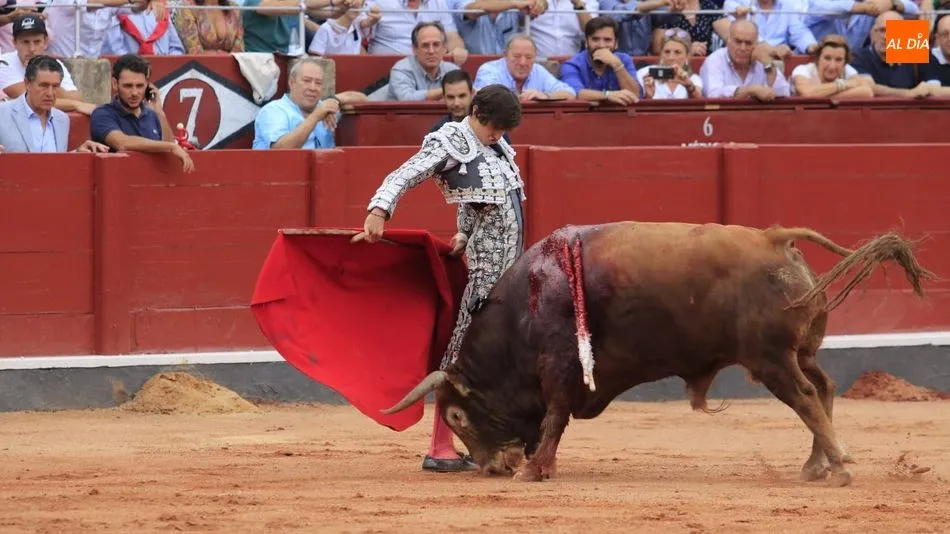 Roca Rey mostró esa personalidad tan arrebatadora en La Glorieta. Foto: Miguel Hernández