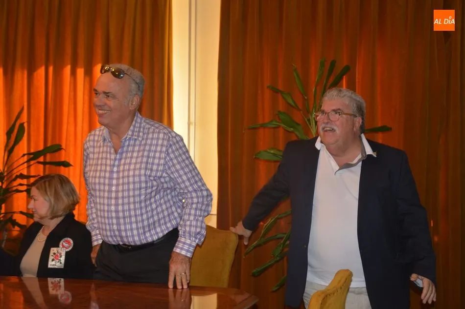 Foto 9 - Reencuentro en Medicina para 14 exalumnos que&nbsp;han desarrollado su carrera profesional en EEUU