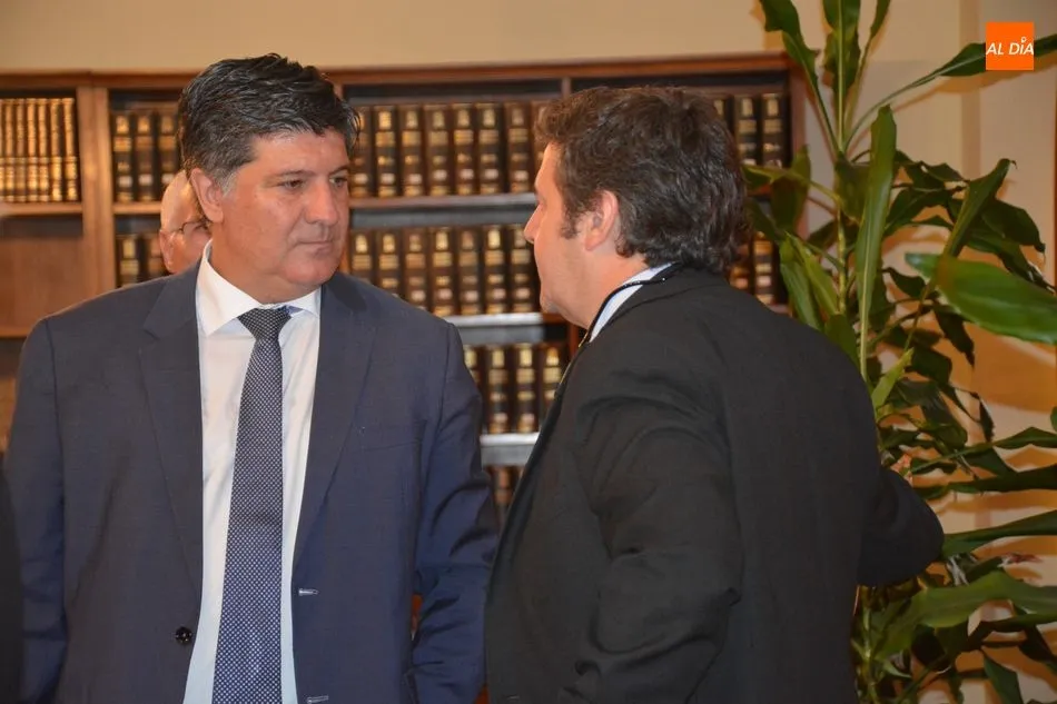 Foto 5 - Reencuentro en Medicina para 14 exalumnos que&nbsp;han desarrollado su carrera profesional en EEUU