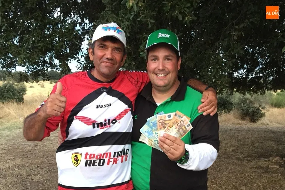 Foto 6 - &Eacute;xito del Memorial &lsquo;Francisco Grande Jurado&rsquo; en el marat&oacute;n por parejas de pesca  