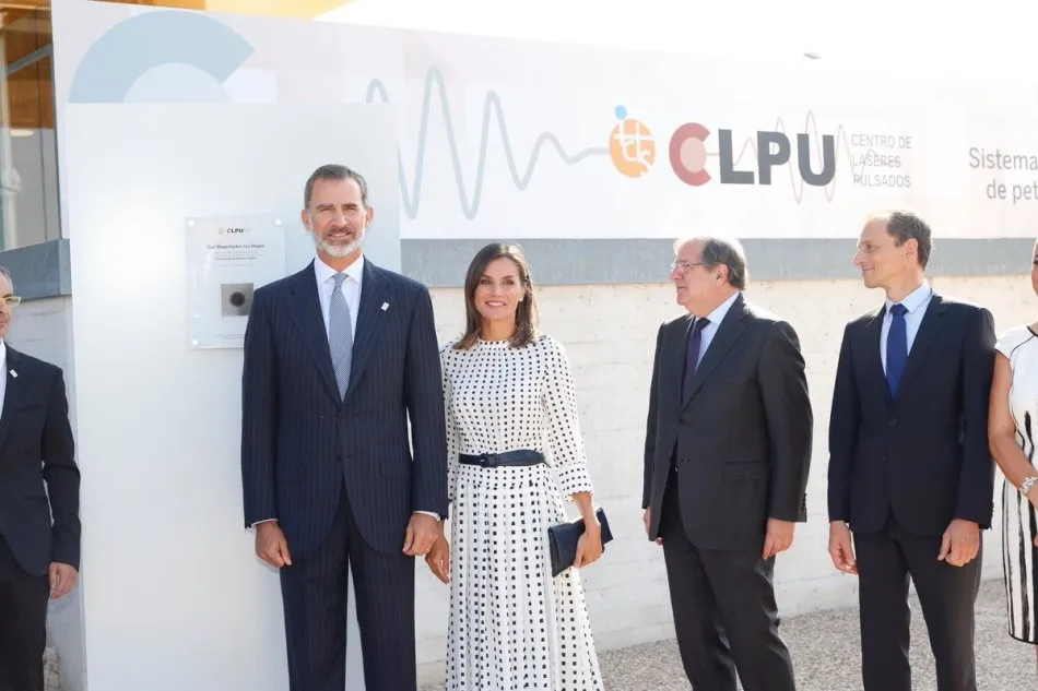 Foto 2 - Expectaci&oacute;n por ver de nuevo a Don Felipe y Do&ntilde;a Letizia en Salamanca