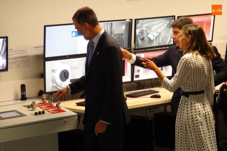 Foto 8 - Los Reyes inauguran el l&aacute;ser de petavatio VEGA-3, &uacute;nico en Espa&ntilde;a y referencia a nivel mundial