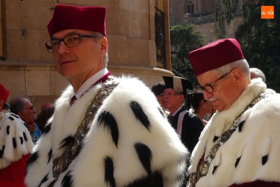 Foto 4 - Hist&oacute;rica comitiva universitaria por el centro de Salamanca con m&aacute;s de 400 acad&eacute;micos