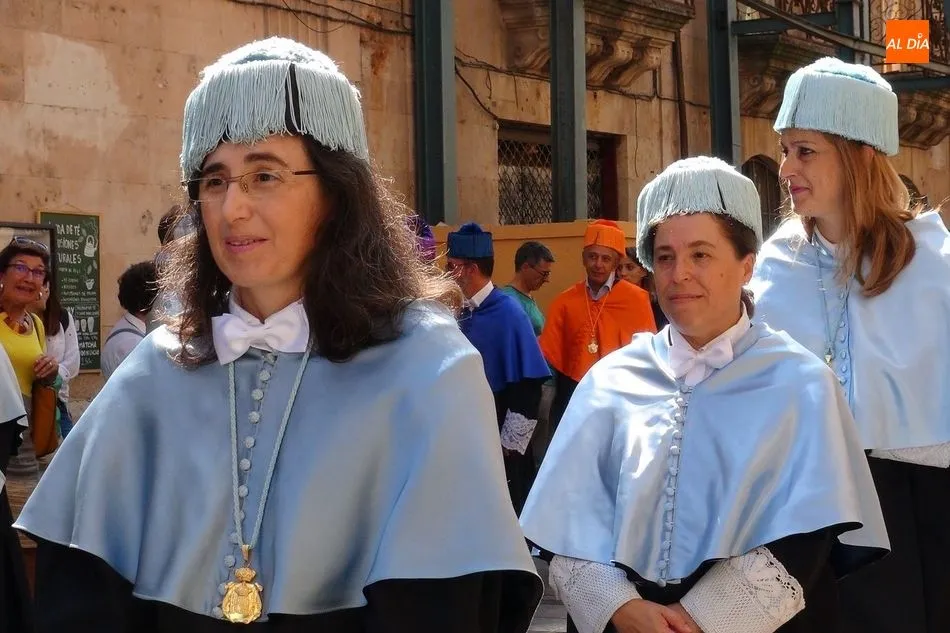 Foto 3 - Hist&oacute;rica comitiva universitaria por el centro de Salamanca con m&aacute;s de 400 acad&eacute;micos