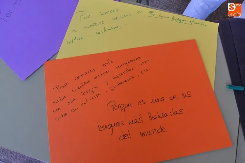 La Escuela de Idiomas instalará una mesa informativa este miércoles en la Plaza Mayor  